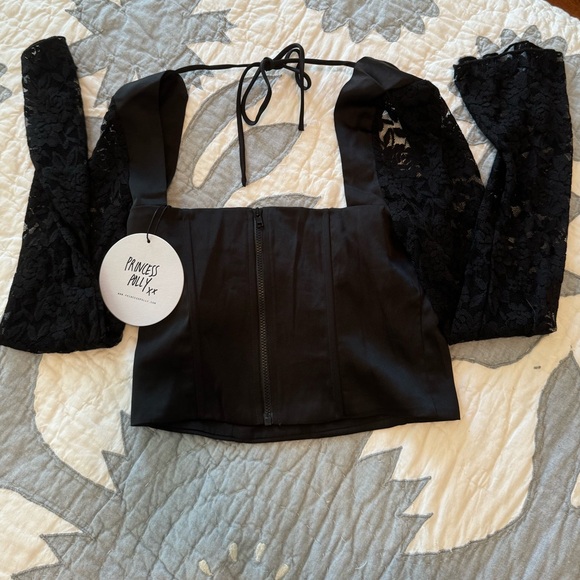 LACE LONG SLEEVE TOP - Picture 3 of 4